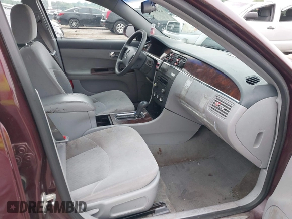 2007 Buick LaCrosse CX with VIN 2G4WC552971102934, listed as a IAAI auction lot 42372001 with 134,770 mi miles and . Bid and sale history available at DreamBid. Image 5.
