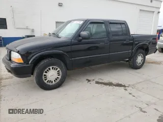 2001 GMC Sonoma SLS with VIN 1GTDT13W81K236996, listed as a Copart auction lot 43437785 with 201,570 mi miles and Clean Title. Bid and sale history available at carsss.com. Image 1.