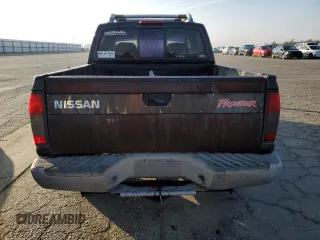 2000 Nissan Frontier XE z VIN 1N6ED27Y2YC369211, wystawiony jako Copart lot #80594884 z przebiegiem 225 194 mil mil oraz Czysty tytuł • Clean title. Historia ofert i sprzedaży dostępna na DreamBid. Obrazek 6.