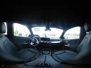 2022 Mercedes-Benz GLB 250 z VIN W1N4M4HBXNW250359, wystawiony jako IAAI lot #41210934 z przebiegiem 34 092 mil mil oraz . Historia ofert i sprzedaży dostępna na DreamBid. Obrazek 20.
