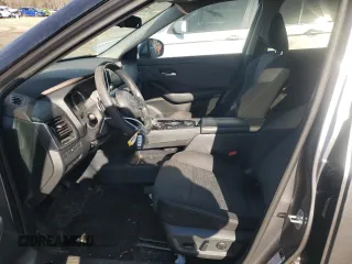 2021 Nissan Rogue SV z VIN 5N1AT3BB4MC703595, wystawiony jako Copart lot #42984285 z przebiegiem 86 616 mil mil oraz Nie do naprawy • Non repairable. Historia ofert i sprzedaży dostępna na DreamBid. Obrazek 7.