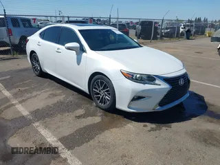 2016 Lexus ES 350 with VIN JTHBK1GG4G2234151, listed as a IAAI auction lot 42004701 with 146,639 mi miles. Bid and sale history available at carsss.com. Image 1.