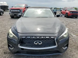 2020 Infiniti Q50 Luxe with VIN JN1EV7AP5LM200335, listed as a Copart auction lot 53086135 with 105,328 mi miles and Clean Title. Bid and sale history available at DreamBid. Image 5.