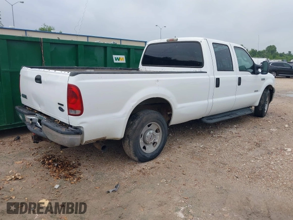 2007 Ford F-250 XL with VIN 1FTSW20P57EB51834, listed as a IAAI auction lot 42058819 with 258,989 mi miles and . Bid and sale history available at DreamBid. Image 4.