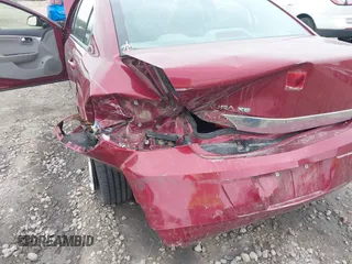 2009 Saturn Aura XE z VIN 1G8ZS57B49F117297, wystawiony jako IAAI lot #42258131 z przebiegiem 167 505 mil mil oraz . Historia ofert i sprzedaży dostępna na DreamBid. Obrazek 6.
