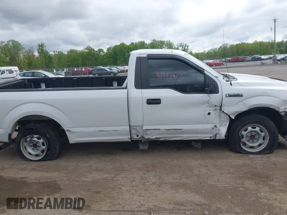 2019 Ford F-150 XL z VIN 1FTMF1CP6KKF11931, wystawiony jako IAAI lot #42263673 z przebiegiem 81 578 mil mil oraz . Historia ofert i sprzedaży dostępna na DreamBid. Obrazek 13.
