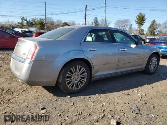 2014 Chrysler 300 C with VIN 2C3CCAKG9EH201097, listed as a Copart auction lot 47728625 with 197,424 mi miles and Clean Title. Bid and sale history available at carsss.com. Image 3.
