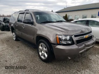 2013 Chevrolet Suburban LT with VIN 1GNSKJE7XDR341736, listed as a Copart auction lot 48781145 with 157,871 mi miles and Salvage Title. Bid and sale history available at DreamBid. Image 4.