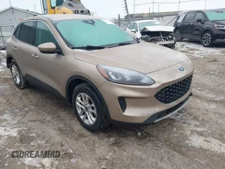 2020 Ford Escape SE with VIN 1FMCU0G60LUB97403, listed as a IAAI auction lot 41544829 with 47,734 mi miles. Bid and sale history available at carsss.com. Image 1.