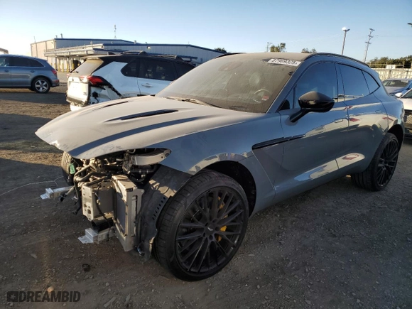 2022 Aston Martin DBX with VIN SD7VUJAW1NTV04534, listed as a Copart auction lot 87969325 with 17,373 mi miles and Salvage Title. Bid and sale history available at carsss.com. Image 1.