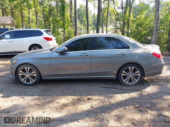 2016 Mercedes-Benz C 300 with VIN WDDWF4JBXGR155652, listed as a IAAI auction lot 42685591 with 88,712 mi miles and . Bid and sale history available at DreamBid. Image 13.
