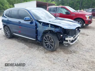 2024 BMW X3 sDrive30i z VIN 5UX43DP00R9U75600, wystawiony jako IAAI lot #42072731 z przebiegiem Nie podano mil oraz . Historia ofert i sprzedaży dostępna na DreamBid. Obrazek 1.