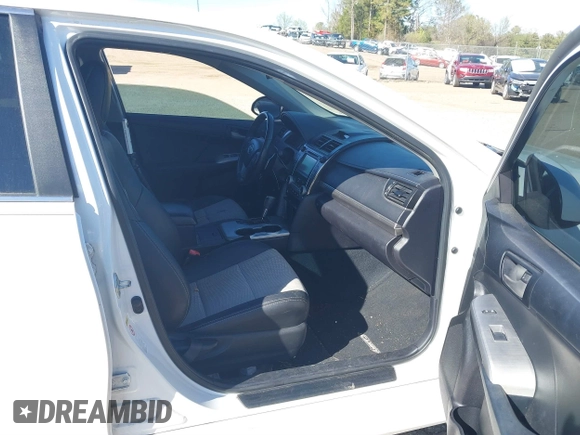 2013 Toyota Camry L with VIN 4T1BF1FK1DU287011, listed as a IAAI auction lot 41864921 with 54,946 mi miles. Bid and sale history available at carsss.com. Image 5.