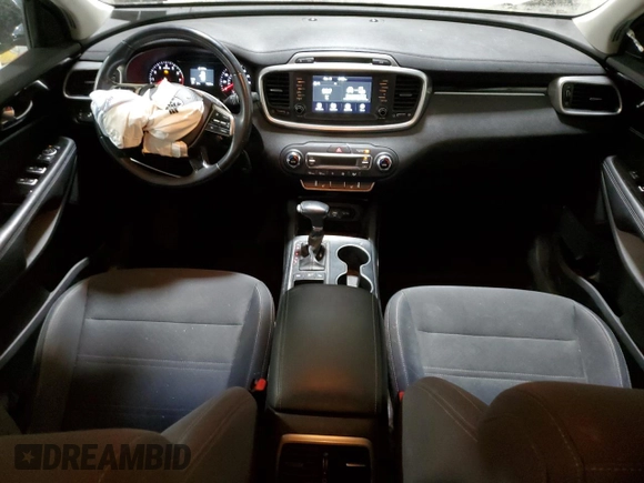2019 Kia Sorento LX with VIN 5XYPGDA39KG437261, listed as a Copart auction lot 48175935 with 73,566 mi miles and Salvage Title. Bid and sale history available at DreamBid. Image 8.