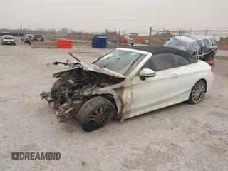 2019 Mercedes-Benz C 300 with VIN WDDWK8DBXKF871024, listed as a IAAI auction lot 33052122 with Not Provided miles and . Bid and sale history available at carsss.com. Image 2.