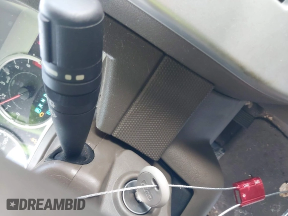 2008 Jeep Patriot Limited with VIN 1J8FF48W38D600811, listed as a IAAI auction lot 41417852 with 84,574 mi miles and . Bid and sale history available at DreamBid. Image 11.