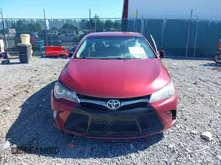 2017 Toyota Camry XLE z VIN 4T1BF1FK9HU699893, wystawiony jako IAAI lot #33158588 z przebiegiem 139 476 mil mil oraz . Historia ofert i sprzedaży dostępna na DreamBid. Obrazek 13.