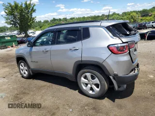 2018 Jeep Compass Latitude с VIN 3C4NJDBB9JT423947, выставлен на аукционе Copart как лот 61504994 с пробегом 84 578 миль миль и Списание • Salvage title. История ставок и продаж доступна на DreamBid. Изображение 2.