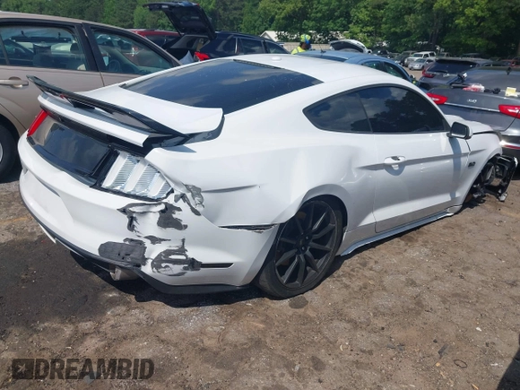 2015 Ford Mustang GT z VIN 1FA6P8CF7F5423051, wystawiony jako IAAI lot #42142850 z przebiegiem 105 879 mil mil oraz . Historia ofert i sprzedaży dostępna na DreamBid. Obrazek 4.