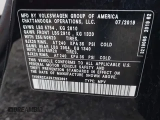 2019 Volkswagen Atlas SEL с VIN 1V2ER2CA2KC592691, выставлен на аукционе IAAI как лот 42011478 с пробегом 57 628 миль миль и . История ставок и продаж доступна на DreamBid. Изображение 9.