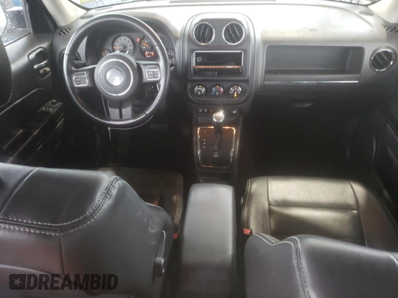 2015 Jeep Patriot High Altitude z VIN 1C4NJPFA2FD318571, wystawiony jako Copart lot #60547535 z przebiegiem 126 714 mil mil oraz Czysty tytuł • Clean title. Historia ofert i sprzedaży dostępna na DreamBid. Obrazek 8.