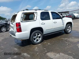 2012 Chevrolet Tahoe LT z VIN 1GNSCBE00CR176056, wystawiony jako IAAI lot #42091159 z przebiegiem 216 650 mil mil oraz . Historia ofert i sprzedaży dostępna na DreamBid. Obrazek 4.