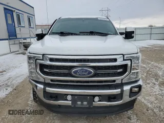 2021 Ford F-250 XL z VIN 1FT7W2BT2MEC48047, wystawiony jako Copart lot #43205595 z przebiegiem 131 192 mil mil oraz Czysty tytuł • Clean title. Historia ofert i sprzedaży dostępna na DreamBid. Obrazek 5.