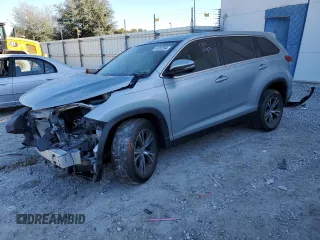 2019 Toyota Highlander LE z VIN 5TDZZRFH2KS312304, wystawiony jako Copart lot #41061594 z przebiegiem 27 969 mil mil oraz Nie do naprawy • Non repairable. Historia ofert i sprzedaży dostępna na DreamBid. Obrazek 1.