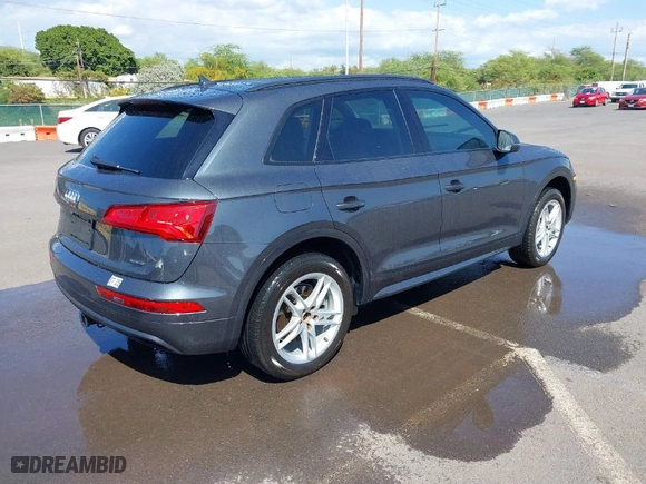 2019 Audi Q5 Premium Plus with VIN WA1BNAFY7K2067970, listed as a IAAI auction lot 41479814 with 15,292 mi miles. Bid and sale history available at carsss.com. Image 4.