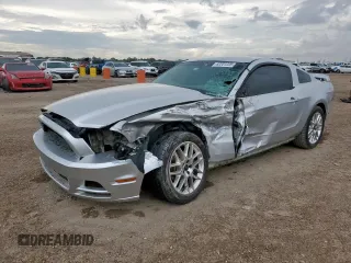 2014 Ford Mustang V6 with VIN 1ZVBP8AM5E5224148, listed as a Copart auction lot 62201225 with Not provided miles and Salvage title. Bid and sale history available at DreamBid. Image 1.
