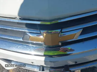 2018 Chevrolet Impala LT z VIN 2G1105S36J9121804, wystawiony jako IAAI lot #42197191 z przebiegiem 234 907 mil mil oraz . Historia ofert i sprzedaży dostępna na DreamBid. Obrazek 12.