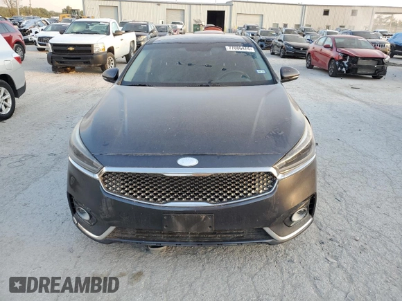 2017 Kia Cadenza Premium with VIN KNALC4J13H5069540, listed as a Copart auction lot 77086474 with 182,487 mi miles and Clean Title. Bid and sale history available at carsss.com. Image 5.