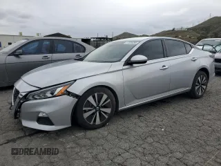 2022 Nissan Altima 2.5 SV with VIN 1N4BL4DV4NN392932, listed as a Copart auction lot 47034295 with 54,450 mi miles and Clean Title. Bid and sale history available at carsss.com. Image 1.