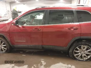 2017 Jeep Cherokee Limited z VIN 1C4PJMDB3HD216220, wystawiony jako IAAI lot #41576386 z przebiegiem 128 471 mil mil oraz . Historia ofert i sprzedaży dostępna na DreamBid. Obrazek 14.
