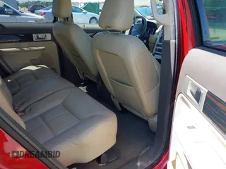 2010 Lincoln MKX with VIN 2LMDJ6JC6ABJ13039, listed as a IAAI auction lot 42044746 with 166,034 mi miles. Bid and sale history available at carsss.com. Image 8.