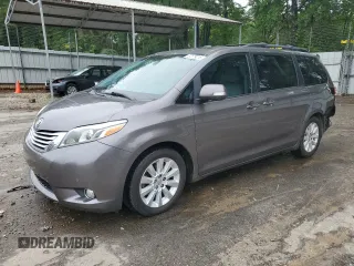 2016 Toyota Sienna XLE z VIN 5TDYK3DC8GS749610, wystawiony jako Copart lot #57579215 z przebiegiem 167 554 mil mil oraz Szkoda całkowita • Salvage title. Historia ofert i sprzedaży dostępna na DreamBid. Obrazek 1.