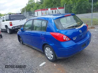 2009 Nissan Versa SL with VIN 3N1BC13E09L457715, listed as a IAAI auction lot 42253794 with 131,831 mi miles and . Bid and sale history available at DreamBid. Image 3.