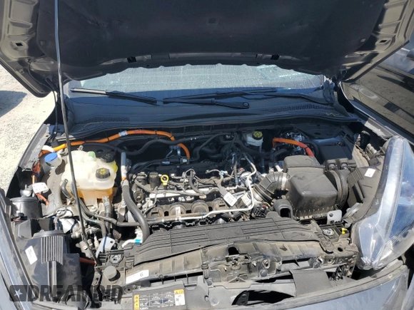 2021 Ford Escape SEL Hybrid with VIN 1FMCU0CZ4MUB20681, listed as a Copart auction lot 68497004 with 15,279 mi miles and Salvage title. Bid and sale history available at DreamBid. Image 11.