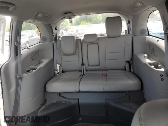 2015 Honda Odyssey Touring Elite z VIN 5FNRL5H93FB041067, wystawiony jako Copart lot #58329355 z przebiegiem 72 000 mil mil oraz Szkoda całkowita • Salvage title. Historia ofert i sprzedaży dostępna na DreamBid. Obrazek 10.