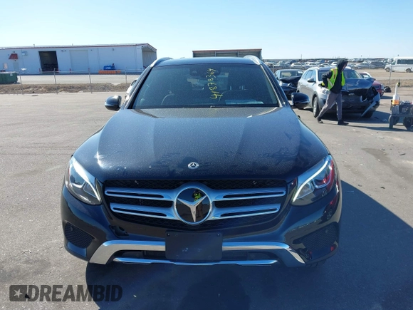 2019 Mercedes-Benz GLC with VIN WDC0G4KBXKF549538, listed as a IAAI auction lot 41878364 with 37,436 mi miles. Bid and sale history available at carsss.com. Image 12.