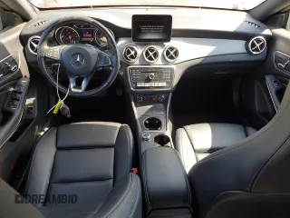2019 Mercedes-Benz CLA 250 with VIN WDDSJ4EB0KN725939, listed as a Copart auction lot 62538405 with 66,070 mi miles and Salvage title. Bid and sale history available at DreamBid. Image 8.