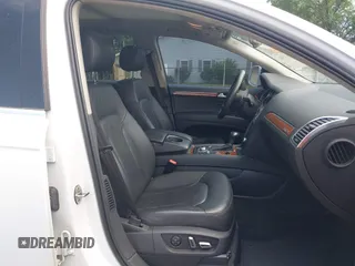 2014 Audi Q7 Premium Plus with VIN WA1LGAFE6ED015856, listed as a IAAI auction lot 42612500 with 96,946 mi miles and . Bid and sale history available at DreamBid. Image 5.