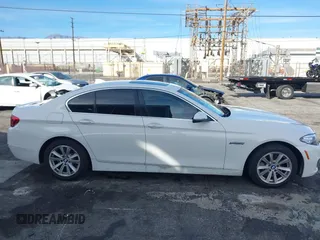 2016 BMW 5 Series 528i z VIN WBA5A5C59GG351835, wystawiony jako IAAI lot #41398573 z przebiegiem 128 214 mil mil oraz . Historia ofert i sprzedaży dostępna na DreamBid. Obrazek 13.