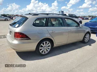 2014 Volkswagen Jetta SportWagen SE w/Sunroof with VIN 3VWPP7AJ9EM621717, listed as a Copart auction lot 73888144 with 37,658 mi miles and Salvage Title. Bid and sale history available at carsss.com. Image 3.