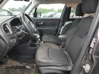 2018 Jeep Renegade Altitude with VIN ZACCJBBB6JPH79033, listed as a Copart auction lot 61898995 with 111,500 mi miles and Salvage title. Bid and sale history available at DreamBid. Image 7.