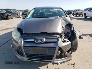 2013 Ford Focus SE with VIN 1FADP3F24DL213812, listed as a Copart auction lot 52740755 with Not Provided miles and Salvage Title. Bid and sale history available at carsss.com. Image 5.