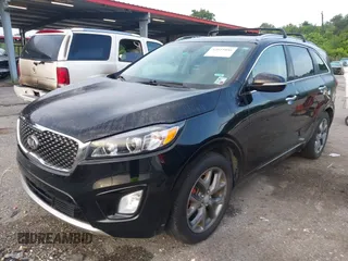 2017 Kia Sorento SX with VIN 5XYPK4A57HG237617, listed as a IAAI auction lot 42615886 with 135,484 mi miles and . Bid and sale history available at DreamBid. Image 2.