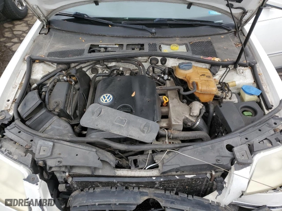 2002 Volkswagen Passat GLS with VIN WVWPD63B52P126917, listed as a Copart auction lot 80769444 with 210,109 mi miles and Salvage Title. Bid and sale history available at carsss.com. Image 11.