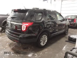 2013 Ford Explorer XLT with VIN 1FM5K7D83DGA07784, listed as a IAAI auction lot 41864249 with 324,305 mi miles and . Bid and sale history available at DreamBid. Image 4.