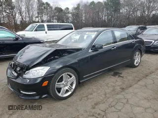2013 Mercedes-Benz S-Class S 550 with VIN WDDNG7DB9DA534075, listed as a Copart auction lot 44326445 with 68,825 mi miles and Salvage Title. Bid and sale history available at carsss.com. Image 1.